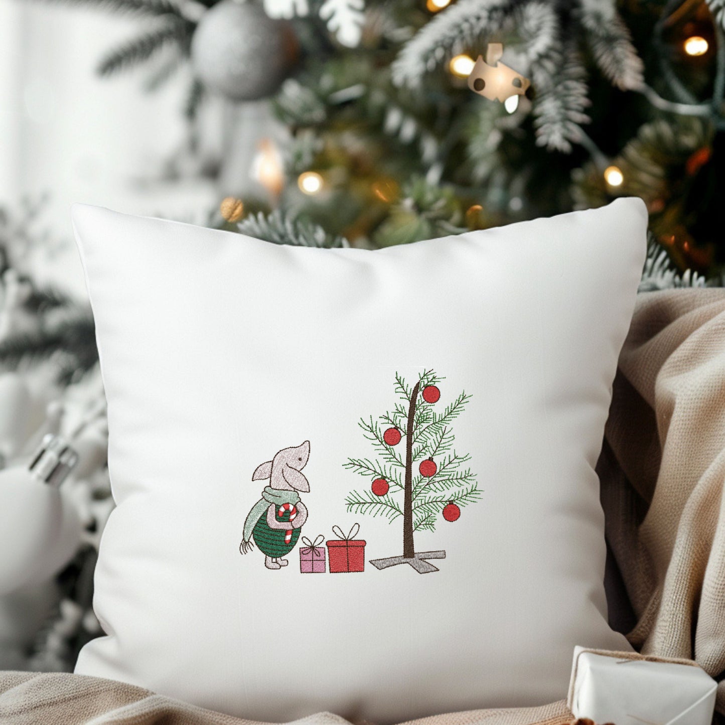 Piglet’s Christmas Cheer